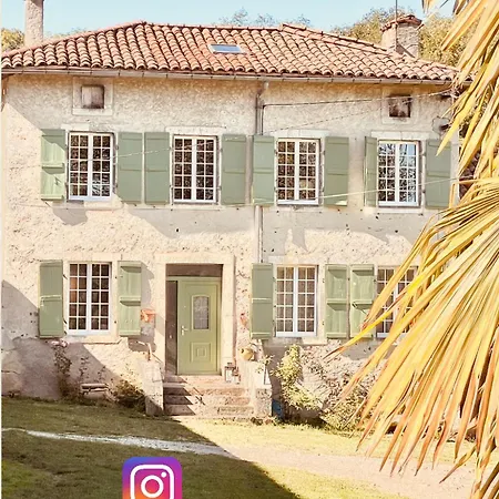 Domaine De Montfort *