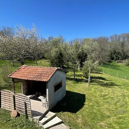 Semesterbostad Domaine De Montfort