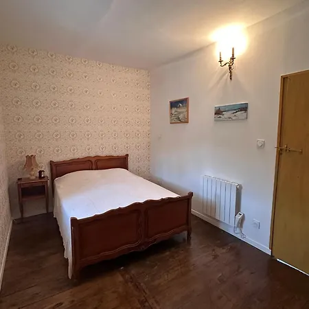 Domaine De Montfort Holiday home *
