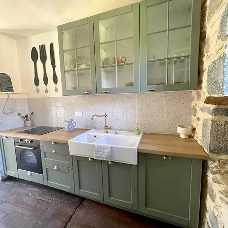 Holiday home Domaine De Montfort