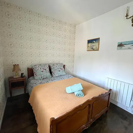 Holiday home Domaine De Montfort
