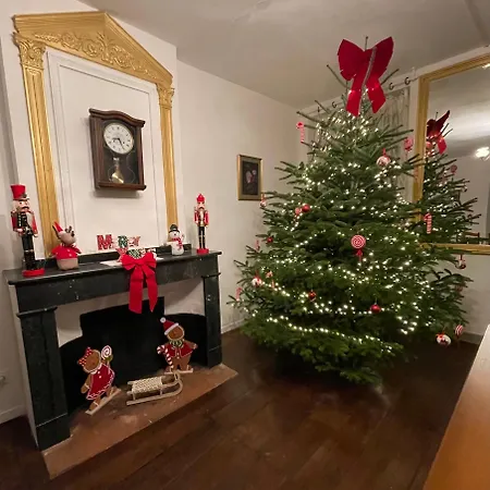 Domaine De Montfort *