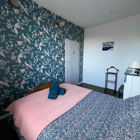 Domaine De Montfort *