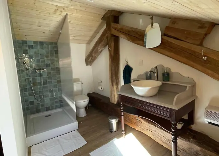 Domaine De Montfort Ferienhaus *