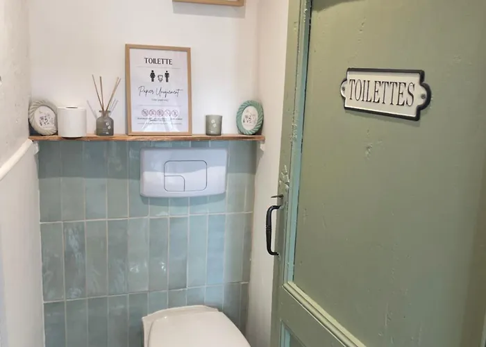 Hébergement de vacances Domaine De Montfort *